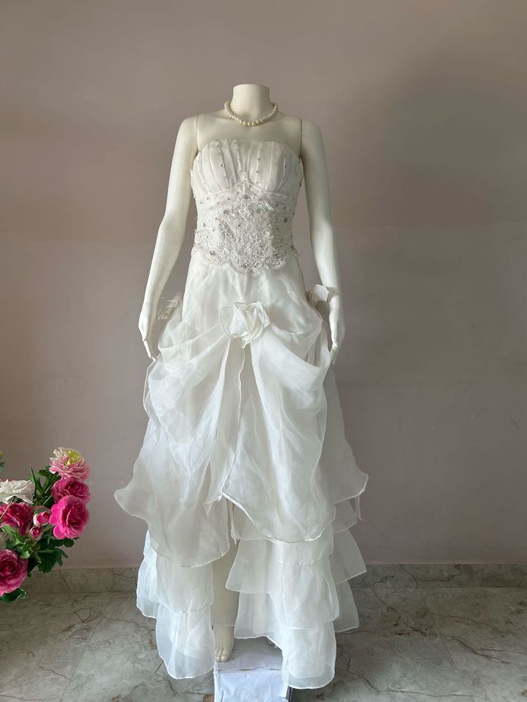 Exquisite White Bridal gown