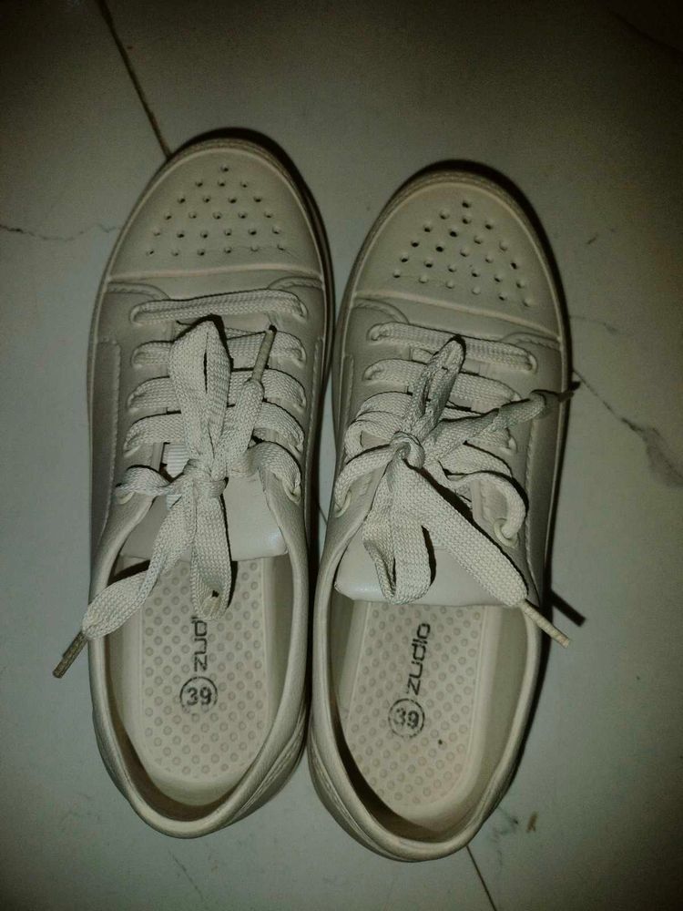 White Zudio Sneakers