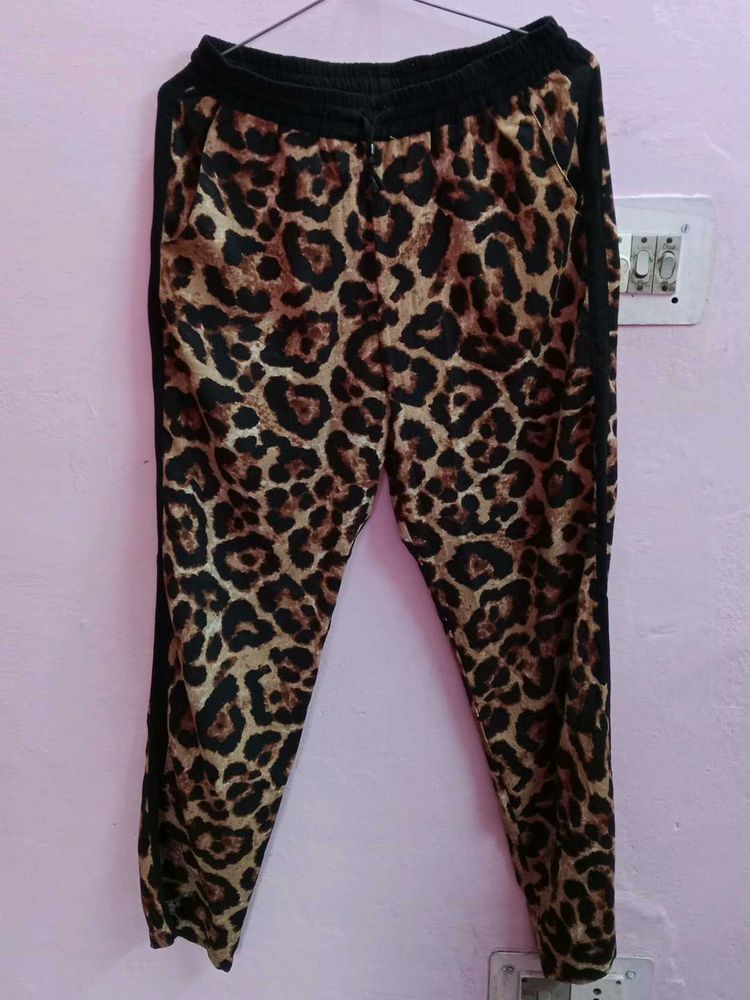 BRAVE SOUL Women's Trouser