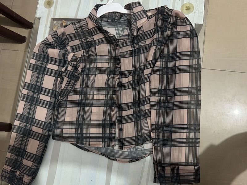 Korean style croped shirt
