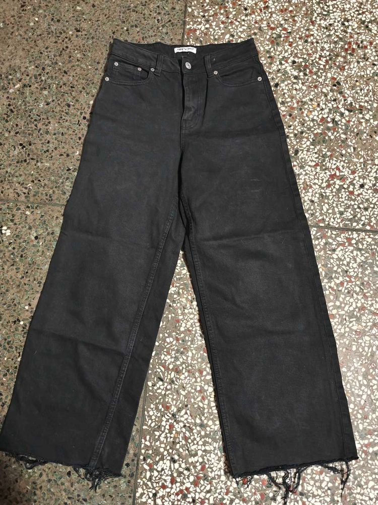 Black Wide Leg Jeans