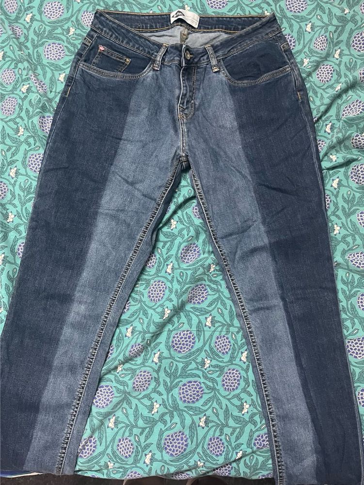 Sale‼️Mid-rise Denim Jeans