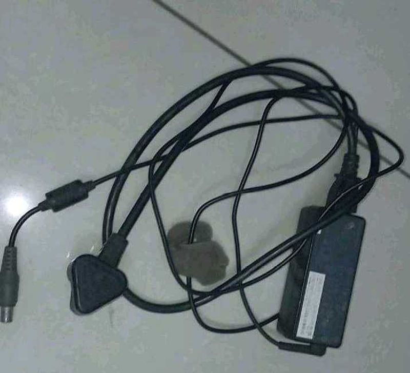 laptop charge working