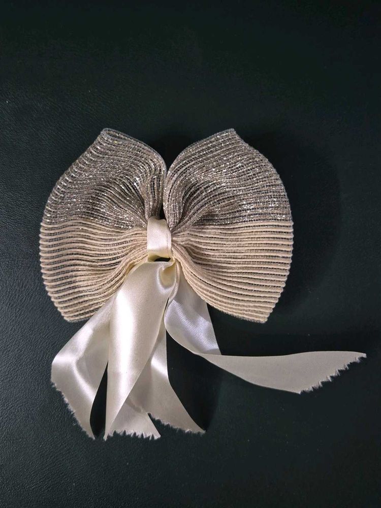 Elegant Sparkle Bow Hair Clip