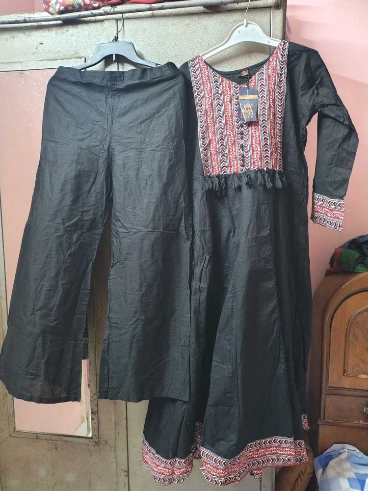 Stylish Black Kurta Set with Pants