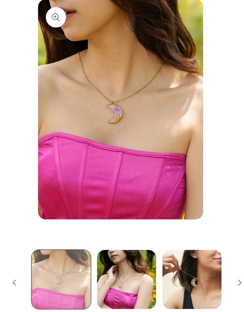 flower pendants with a chain