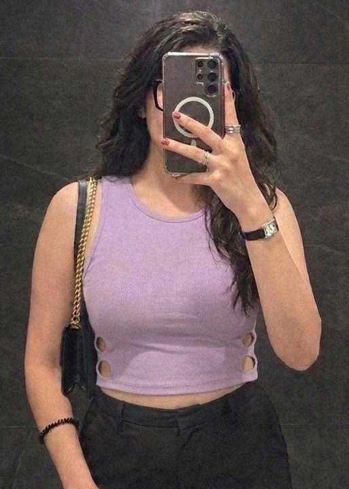 💜 Lavender Side Cut-Out Crop Top 💜