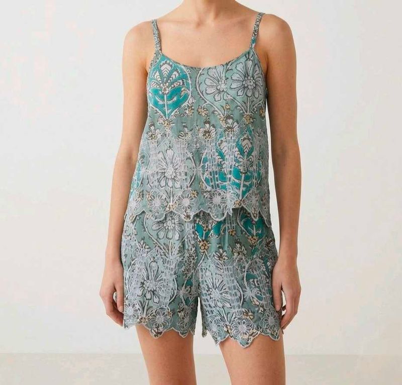 Floral Cotton Night Suit 💚