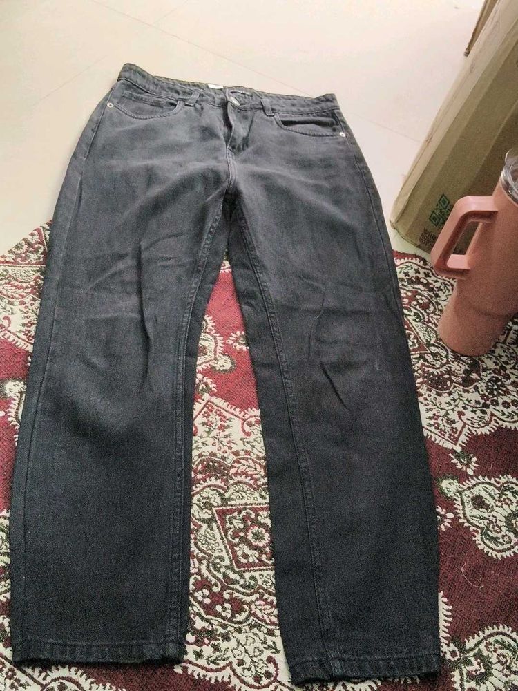 black jeans
