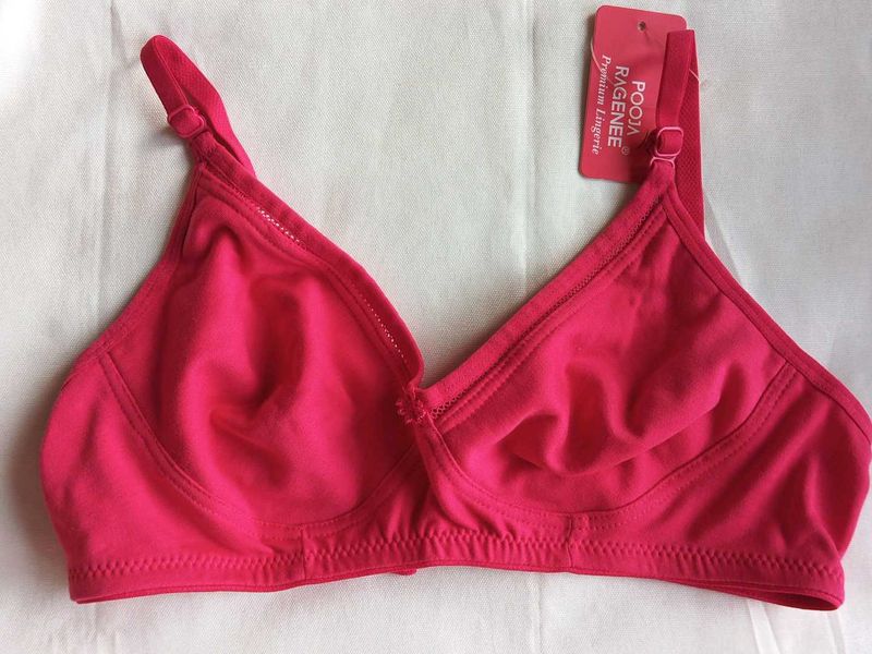 Combo Pack Of Bra And Seamless Briefs
