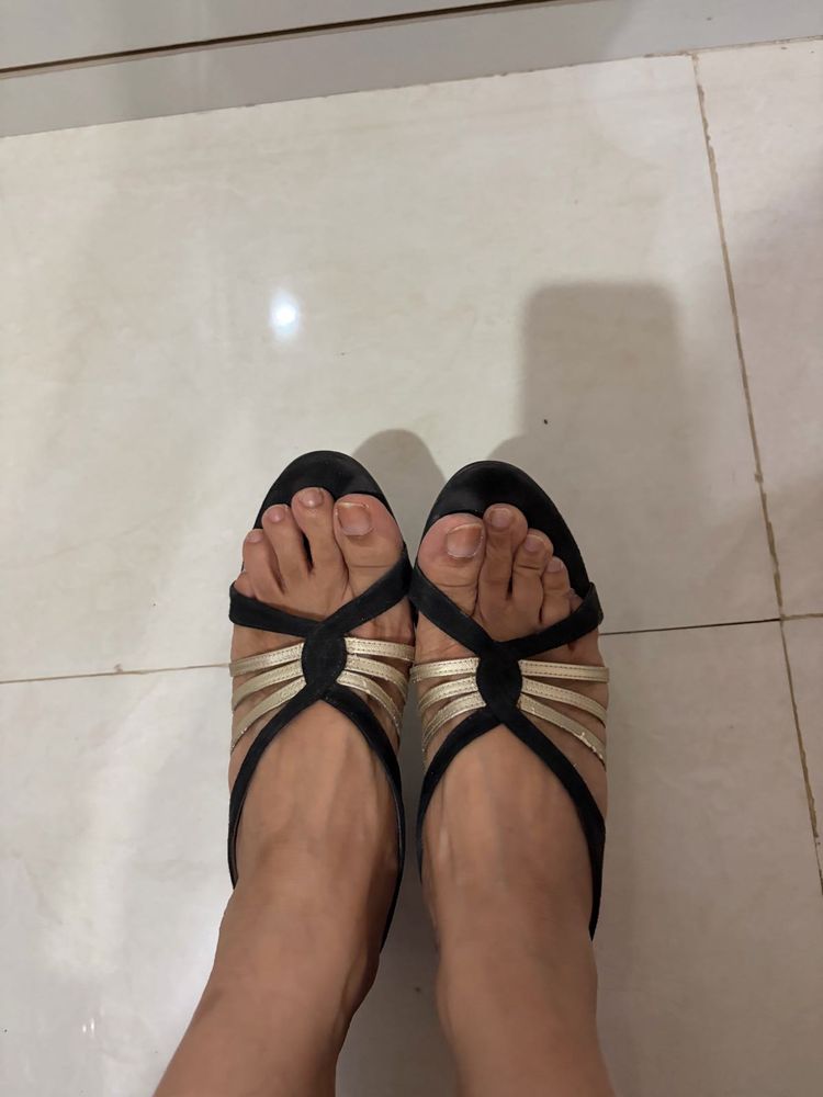 Stylish Black and Gold Strappy Sandals