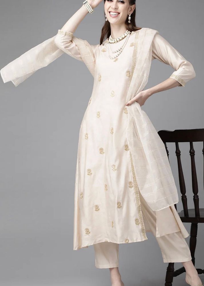 Myntra Festive Cream Kurta