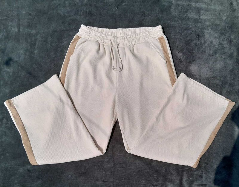 Cream Stright fit Pants with Contrast Trim