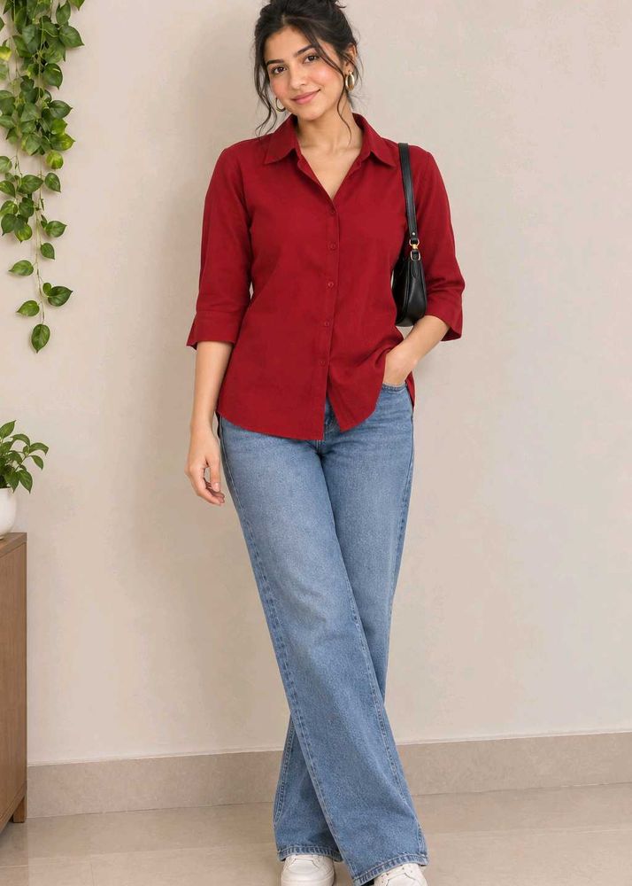 Maroon Collared 3/4 Sleeve Top