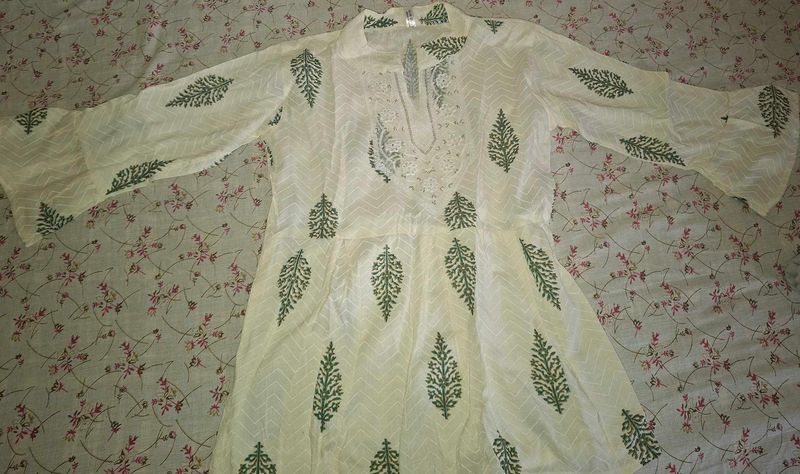 Cream Kurta with Green Leaf Print