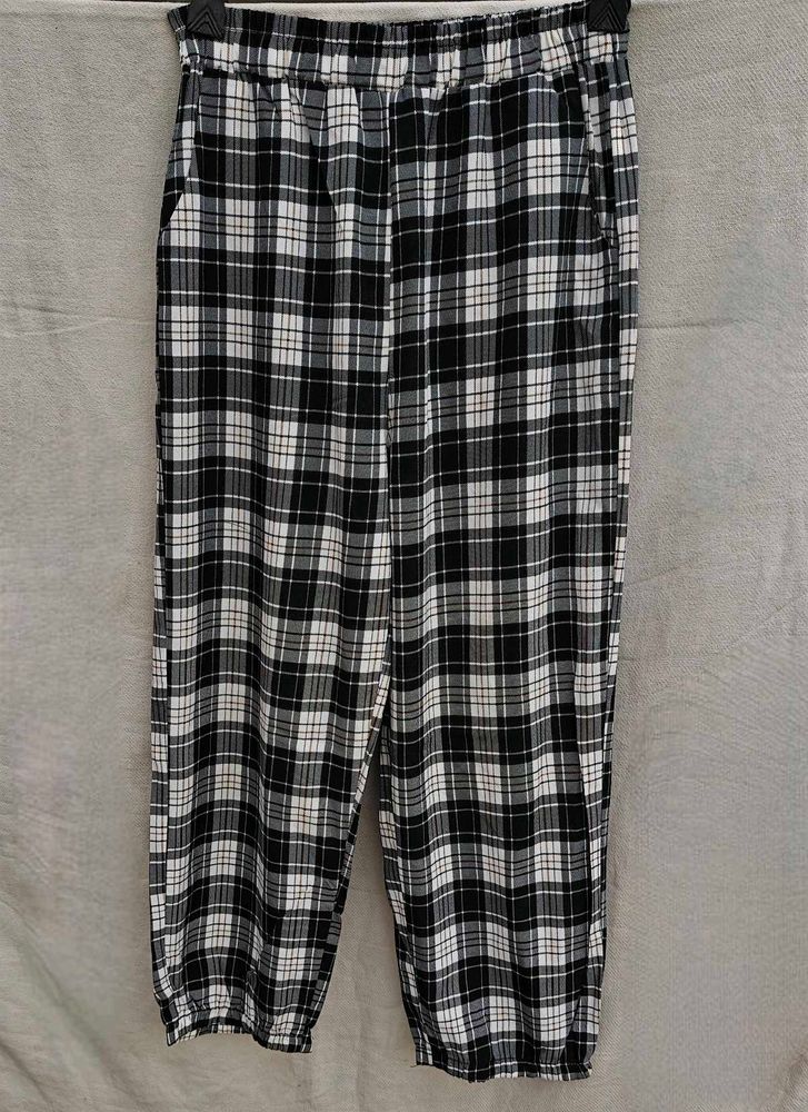 Classic Plaid Pants