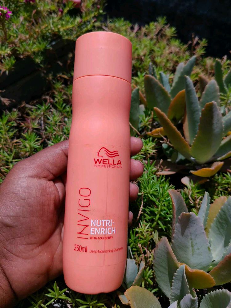 Wella Invigo Nutri-Enrich Shampoo