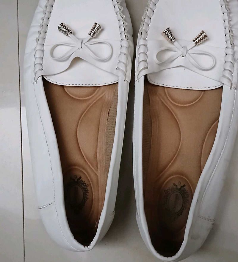 White Loafer Flats - Size 40/UK 7