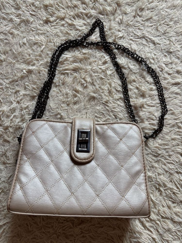 Chic Quilted Chain Bag