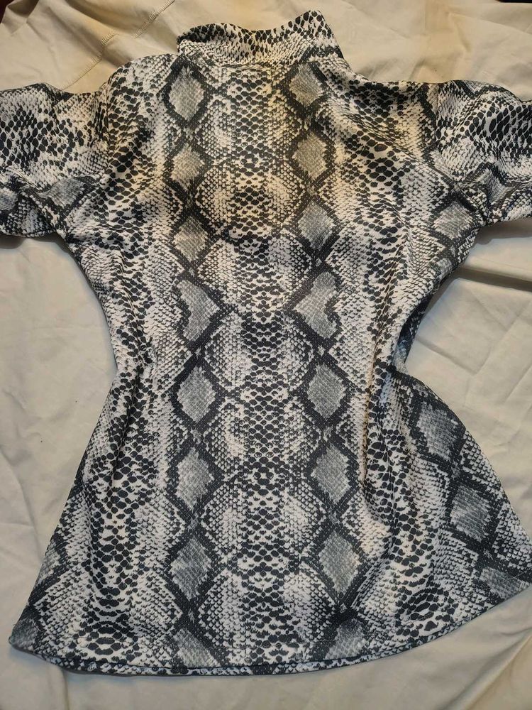 Snakeskin Print Mock Neck Top