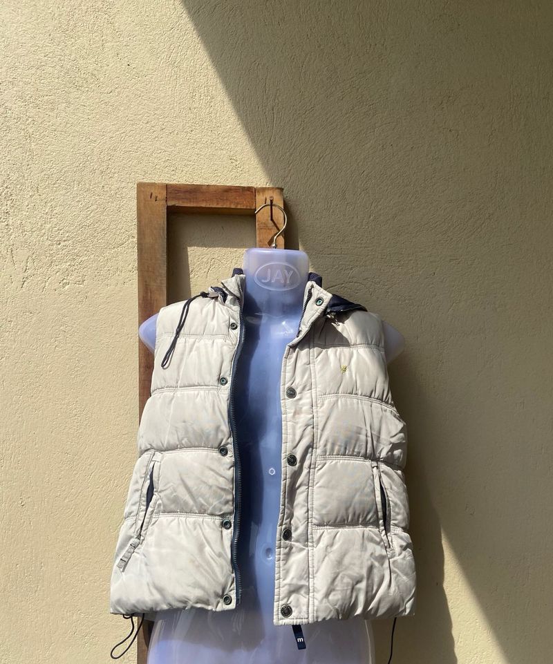 Padded Sleeveless Jacket
