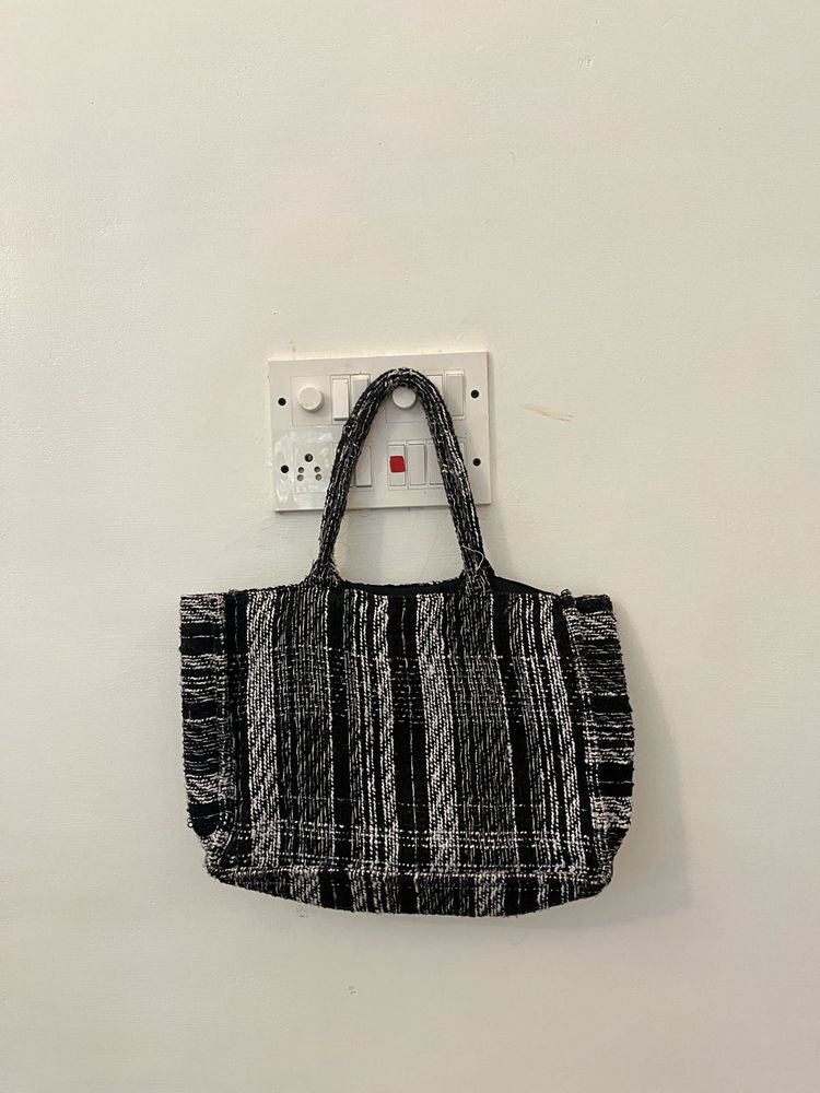 Stylish Striped Tote Bag