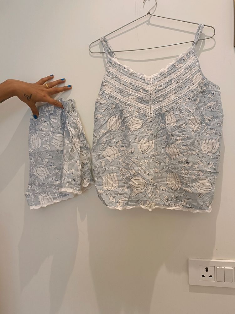 Joie Brand New Night Suit