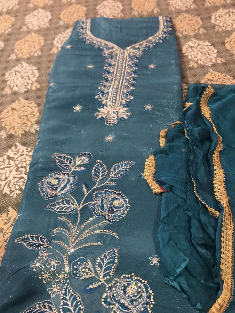 women suit