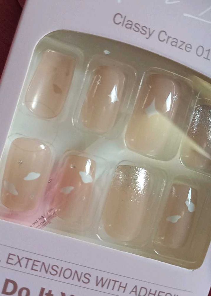Classy Craze Nail Polish
