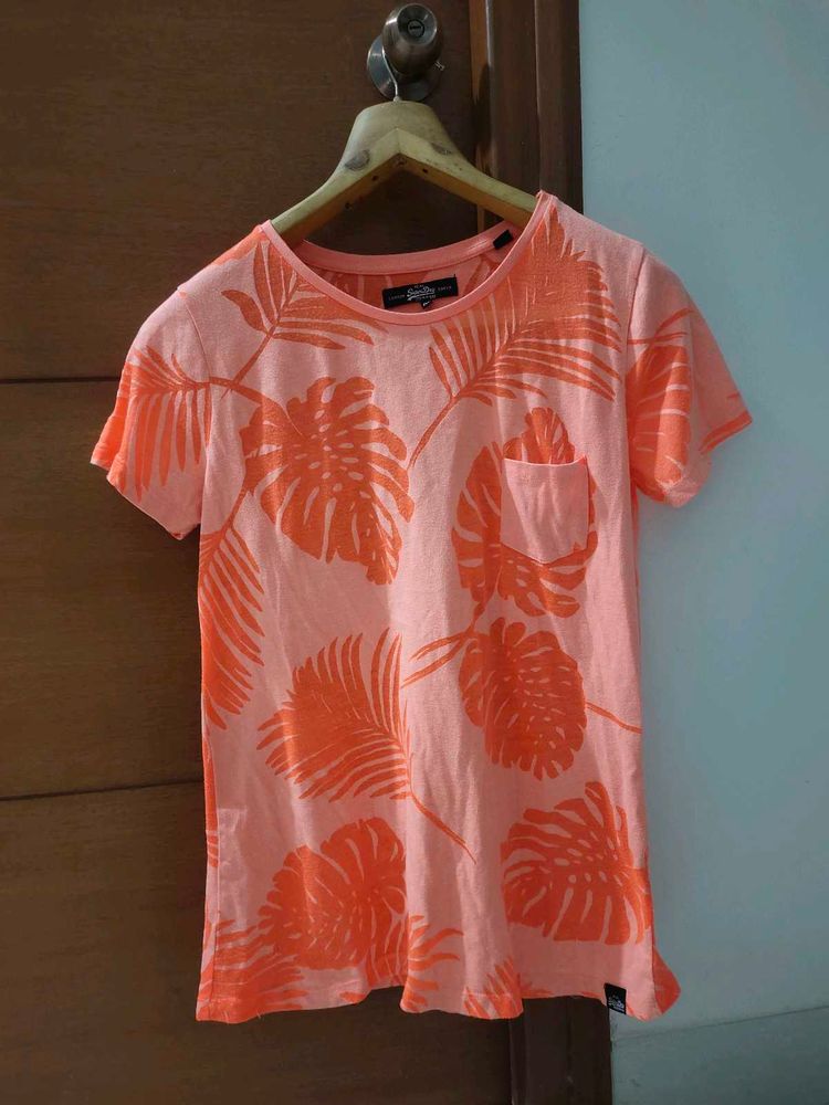 Peach Tropical Print Tee 🍊