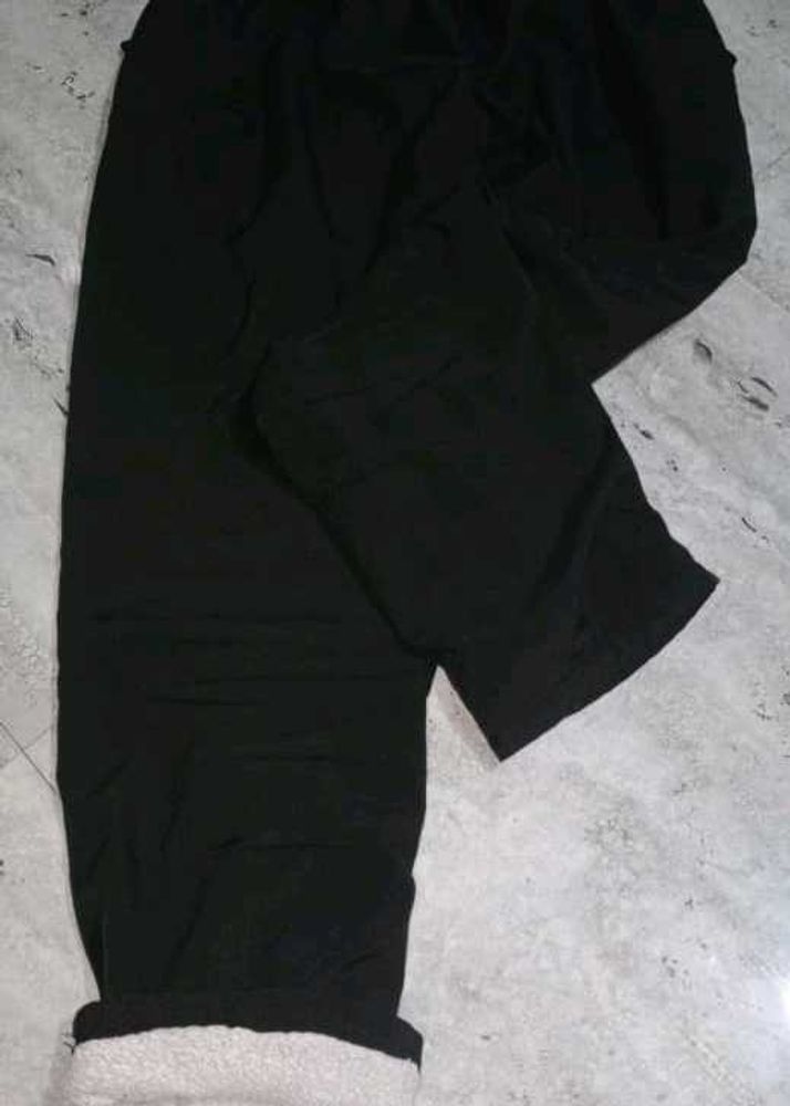 Cozy Black Fleece-Lined Pants