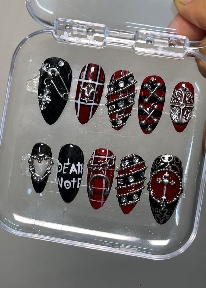 Misa amane press on nail set