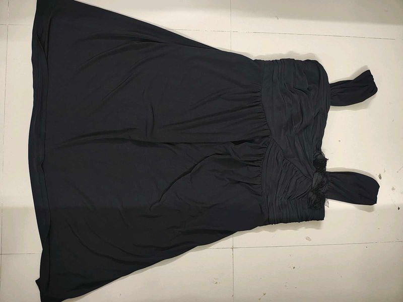 Elegant Black Strapless Dress