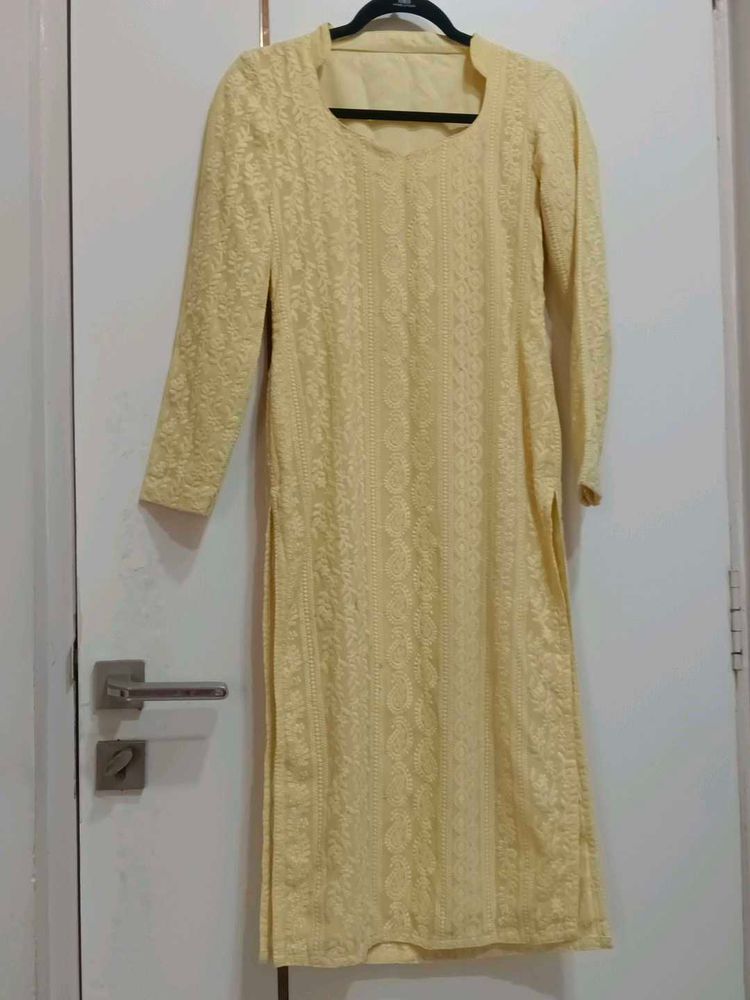Elegant Yellow Embroidered Kurta