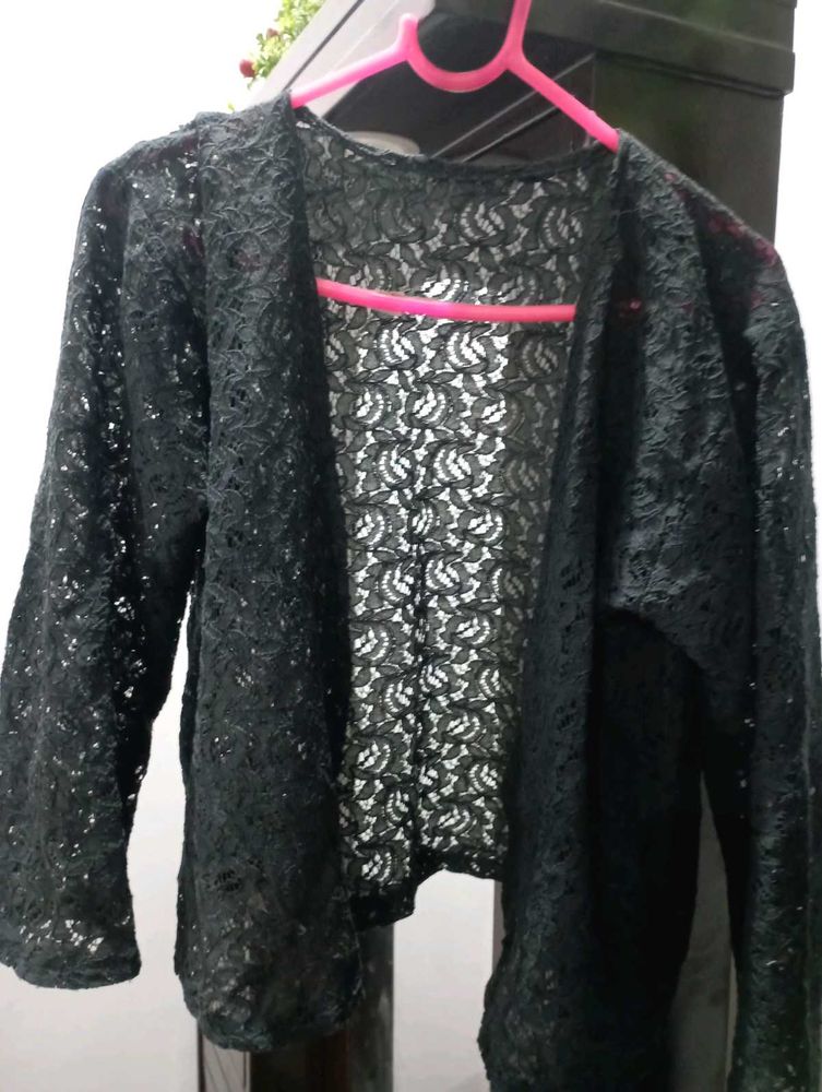 Beautiful Rose Pattern Black Fancy Shrug