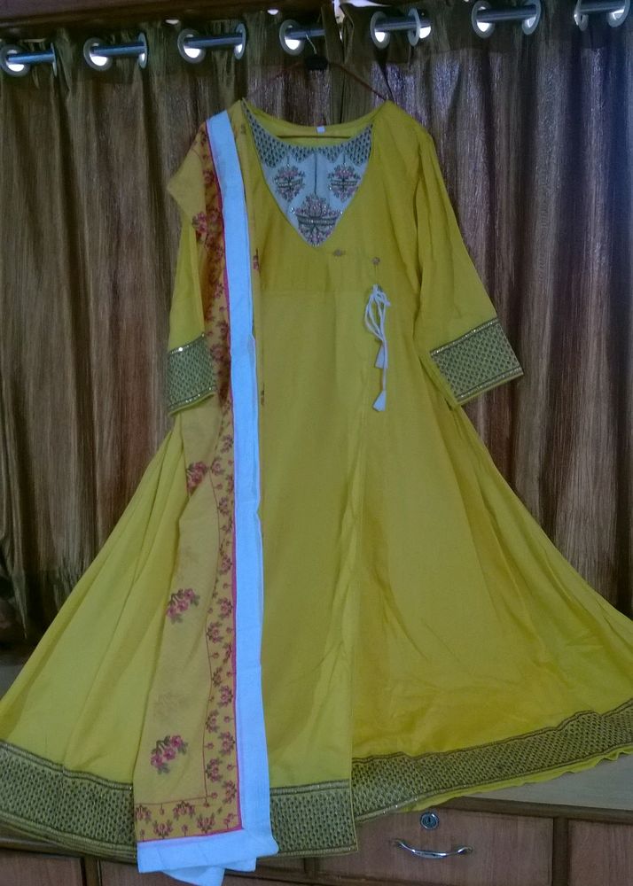 Kurti Set