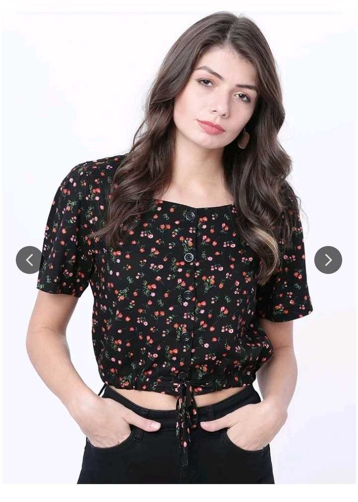 Cute Black Floral Tie-Front Crop Top
