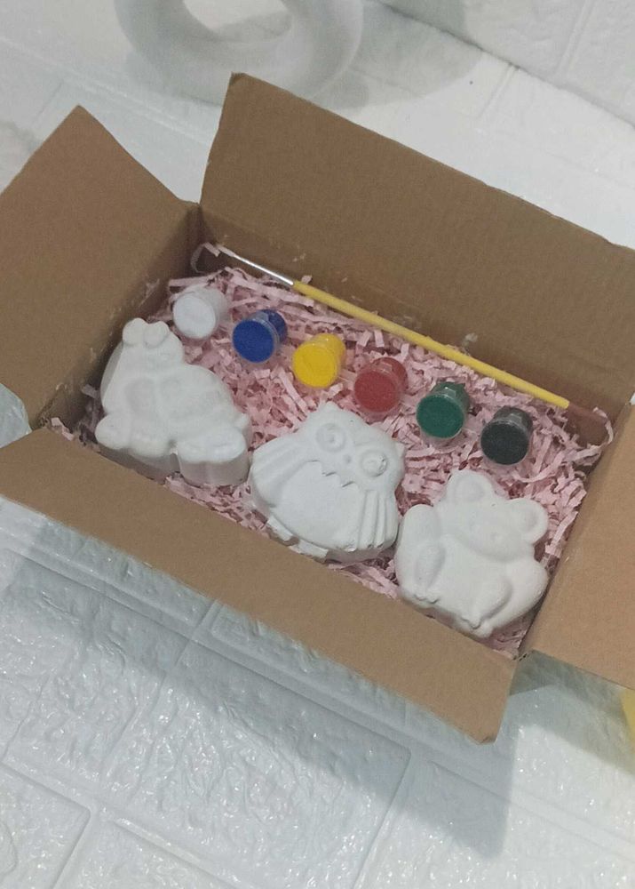Paint Your Own Craft Kit