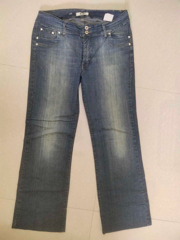 Imported Straight Fit Jeans