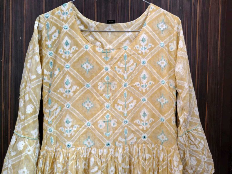 A line beautiful long  kurti