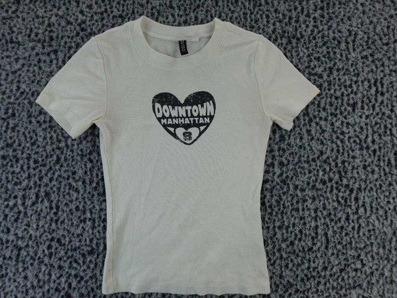 H&amp;M white fitted top
