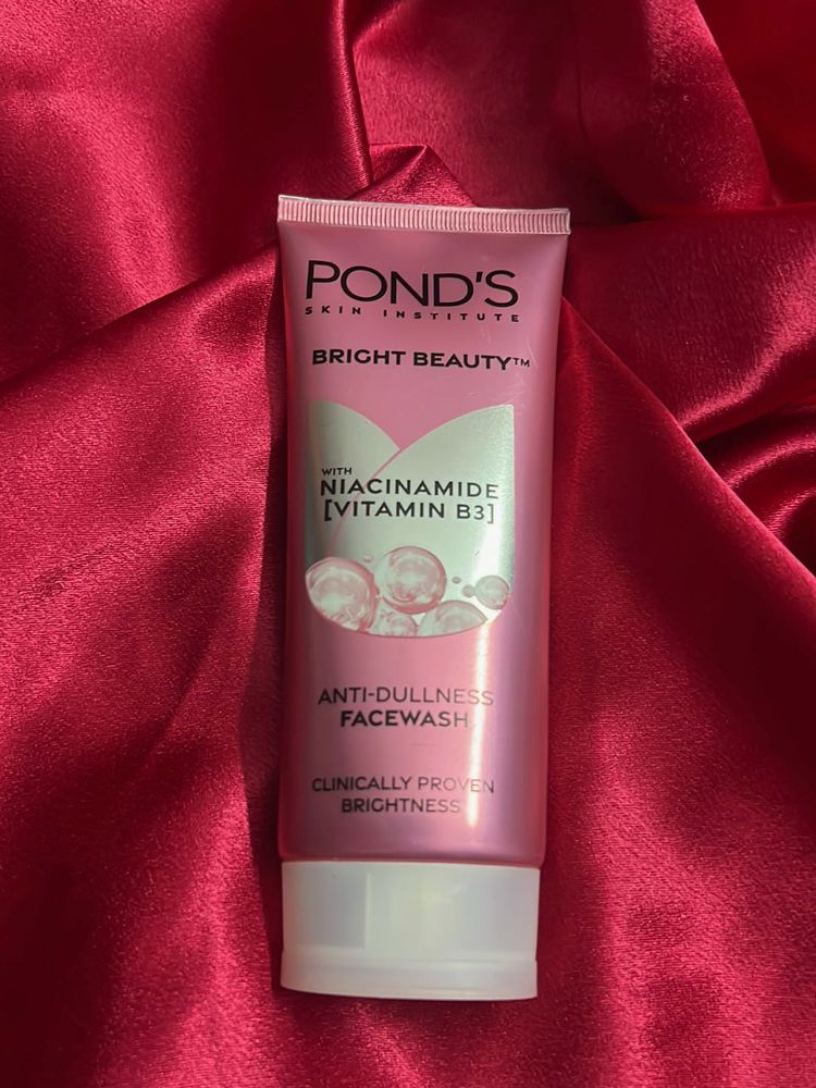 Pond's Bright Beauty Face Wash