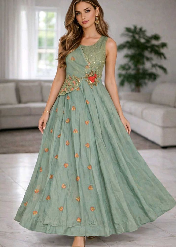 New Beautiful Soft Fabric Gown