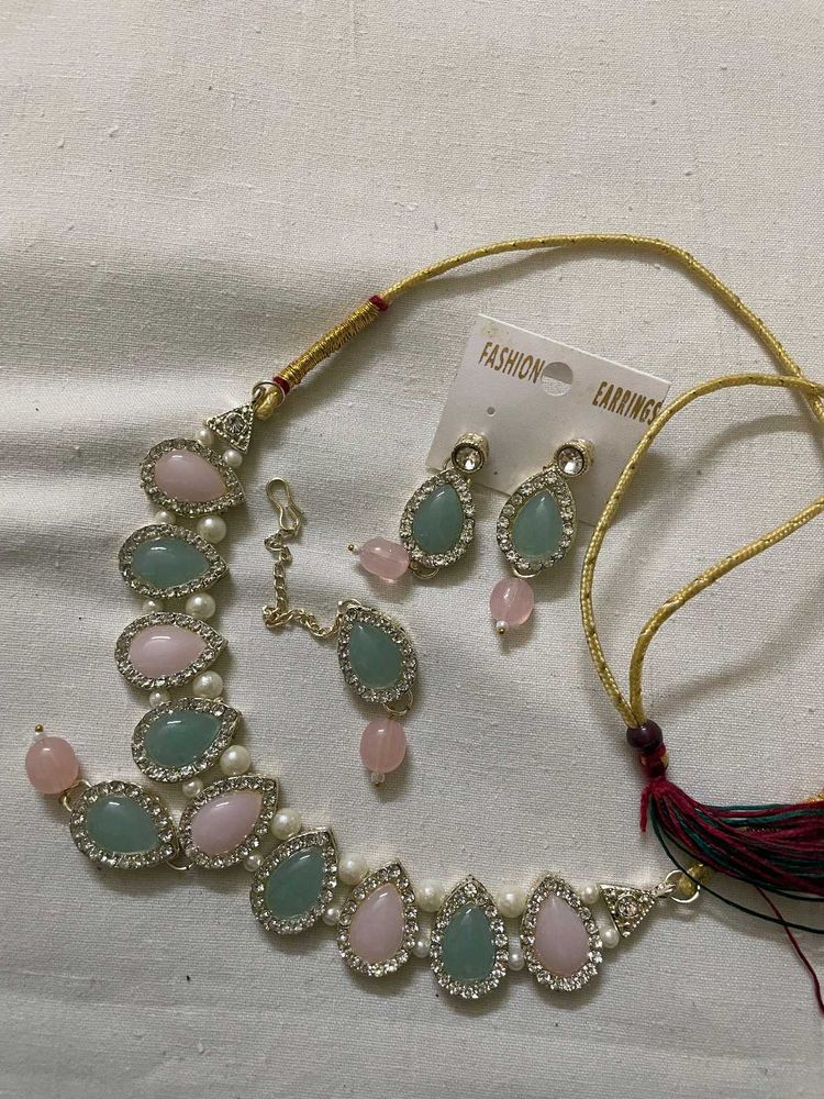 Women Chic Jwellery Set