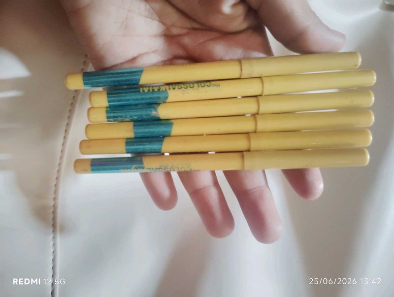 blue kajal