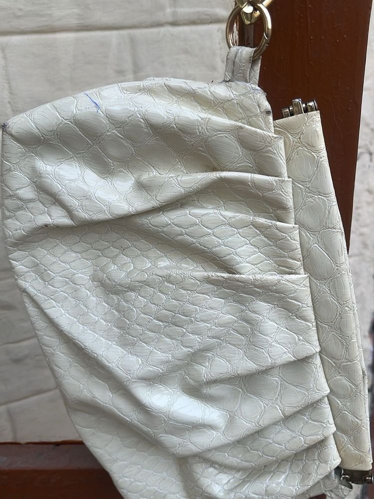 Chic White Faux Croc Clutch