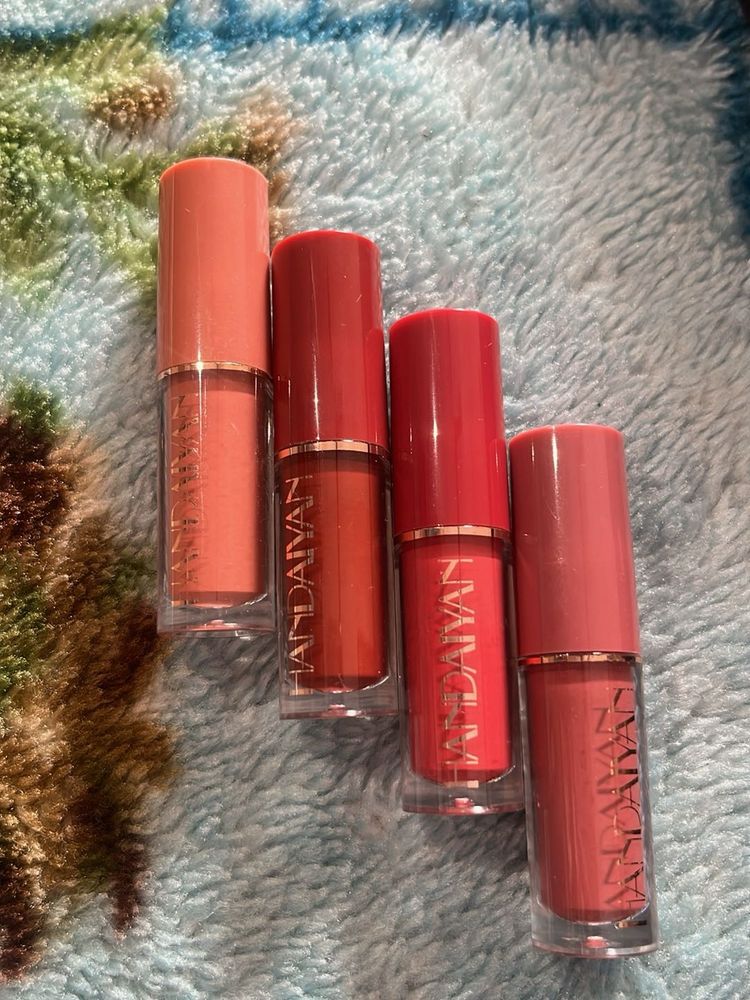 4 Lipstick Set