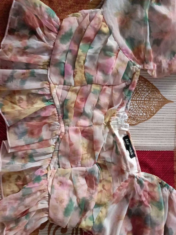 Sheer Floral Ruffle top