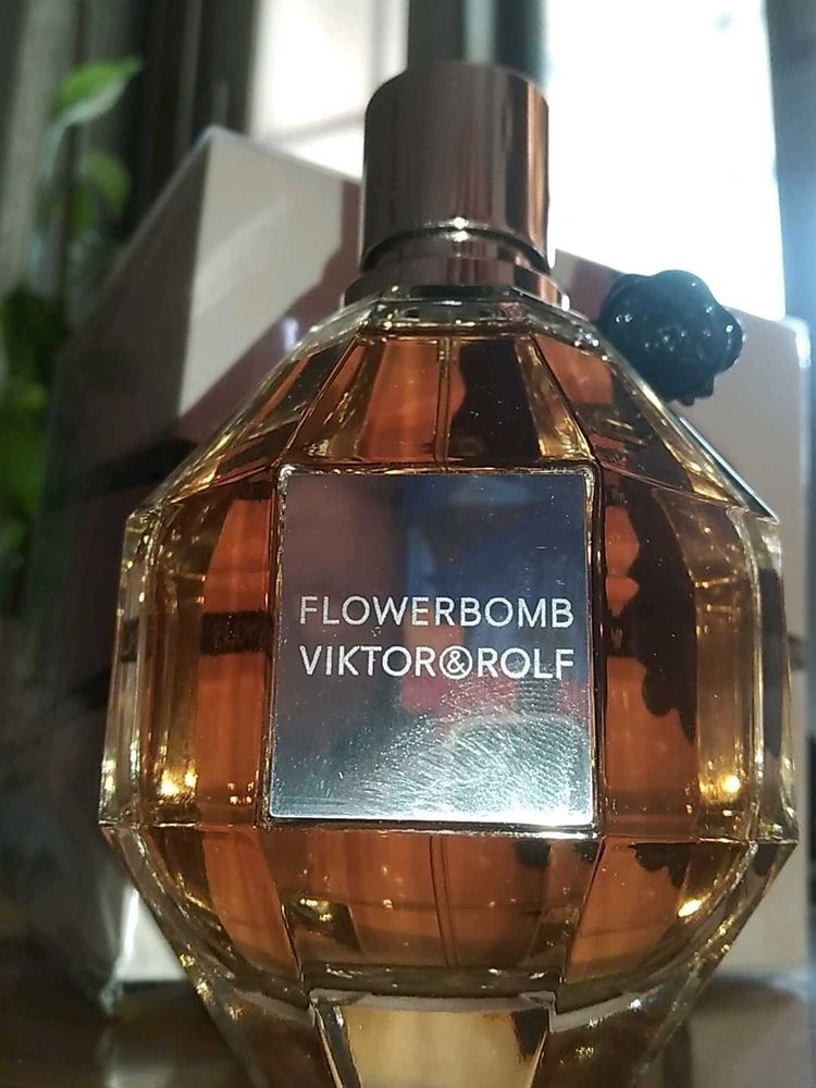 Viktor&amp;Rolf Flowerbomb Perfume