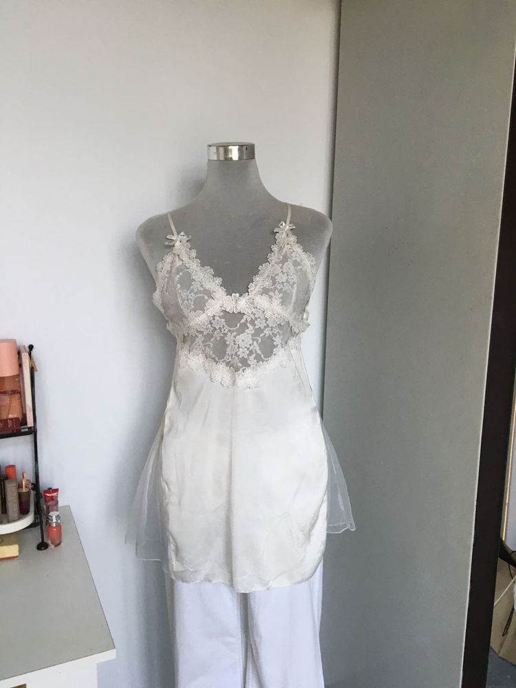 Elegant Lace Trim Camisole